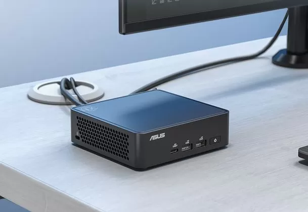 Aspetto esterno dell'Asus Nuc 15 Pro