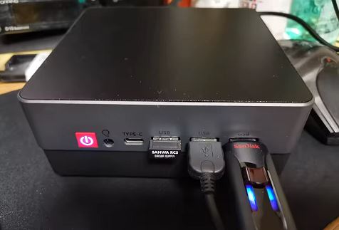 Review of the TexHoo ZNR mini PC with Ryzen R5 5625U, 5500U, 5600U, 7530U and R7 7730U, R7 4800H